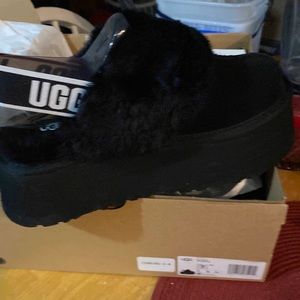 UGG Black Platform Fluff Slide with Branded Elastic Strap